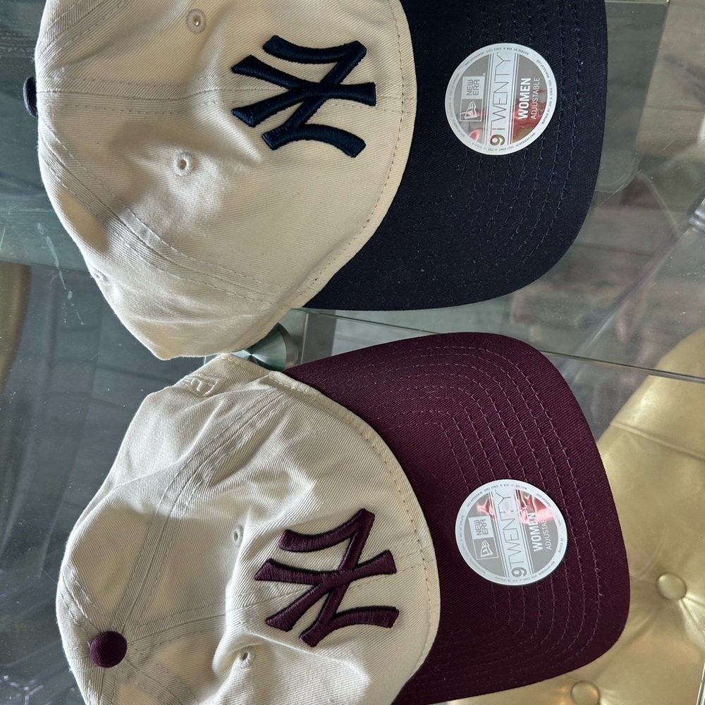 New Era Aritzia New York Yankees hats NWT - Picture 3 of 7
